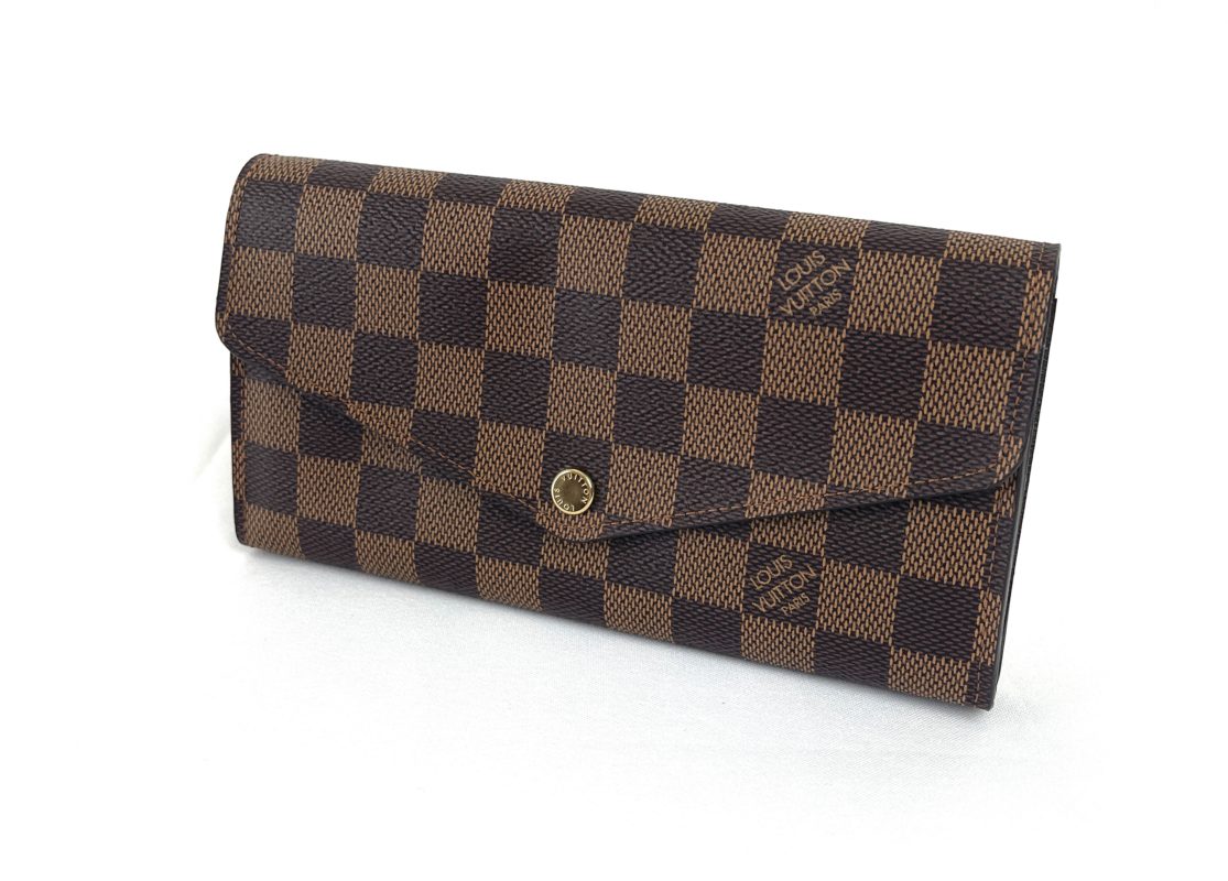 Louis Vuitton Sarah Wallet Vivienne Holiday Damier Ebene/Pink in Coated  Canvas with Gold-tone - US