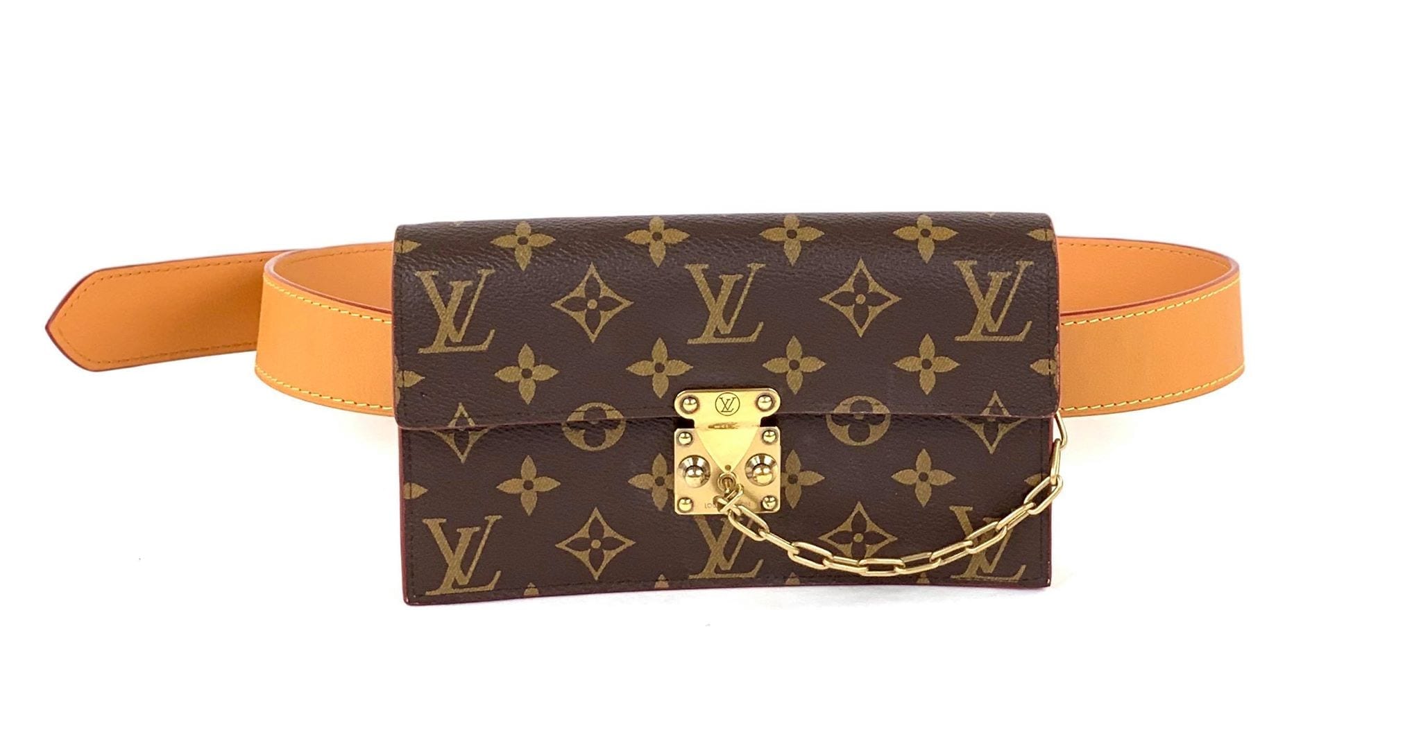 lv belt and pouch