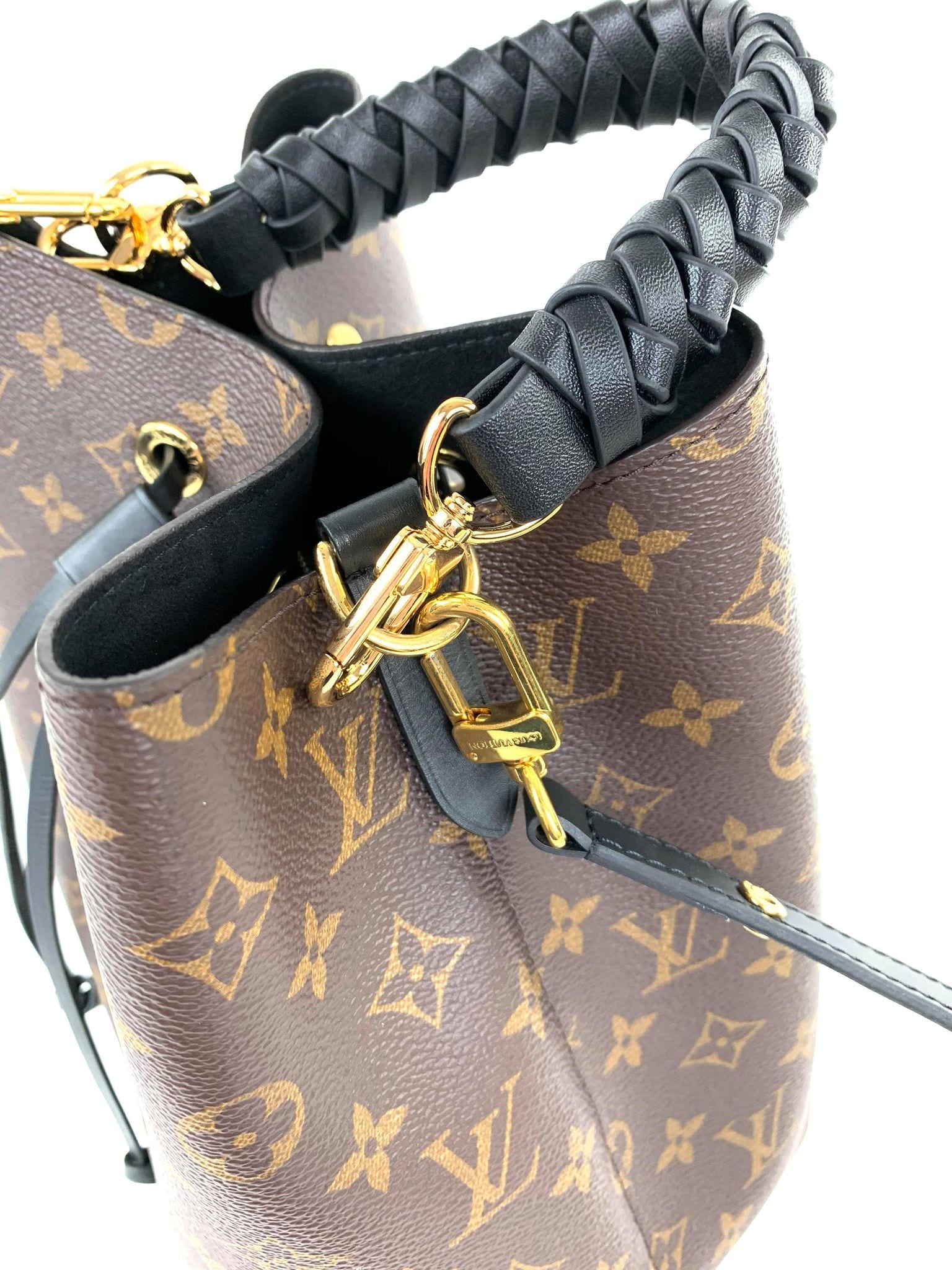 Louis Vuitton 2019 Monogram Petit Noe Bucket Bag - A World Of Goods For  You, LLC