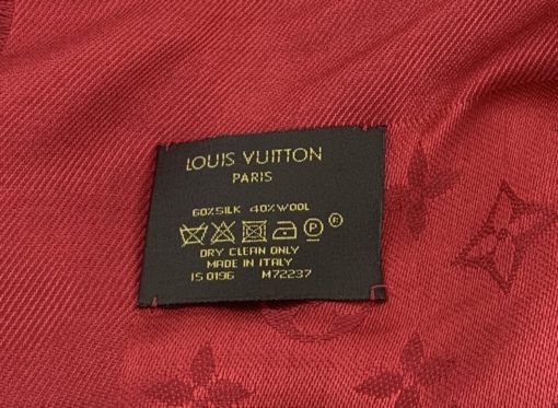 Brand New Louis Vuitton Monogram Shawl in Pomme d'Amour