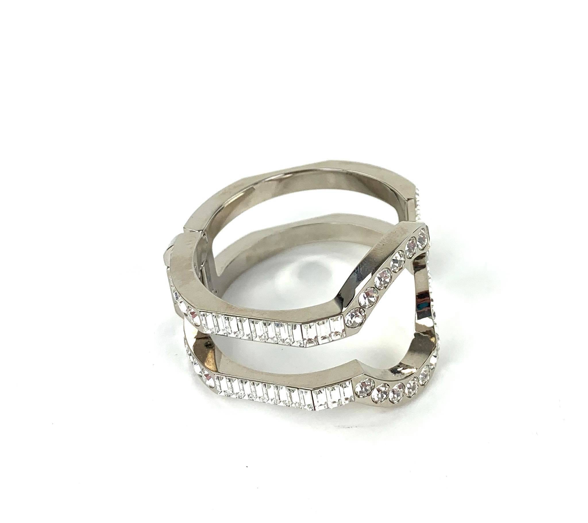 Louis Vuitton Swarovski Crystal Inclusion Bangle Bracelet — sororité.