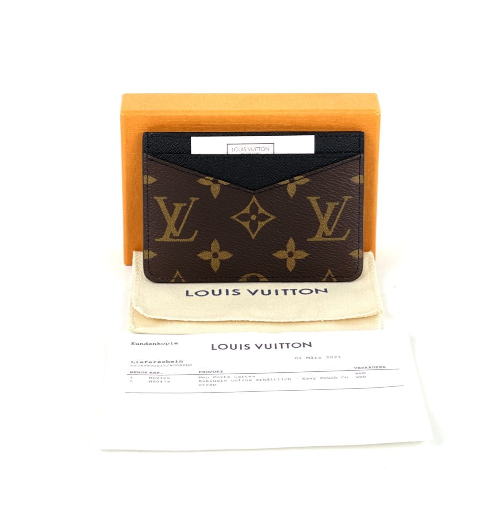 Louis Vuitton® Neo Card Holder Vuittonite. Size