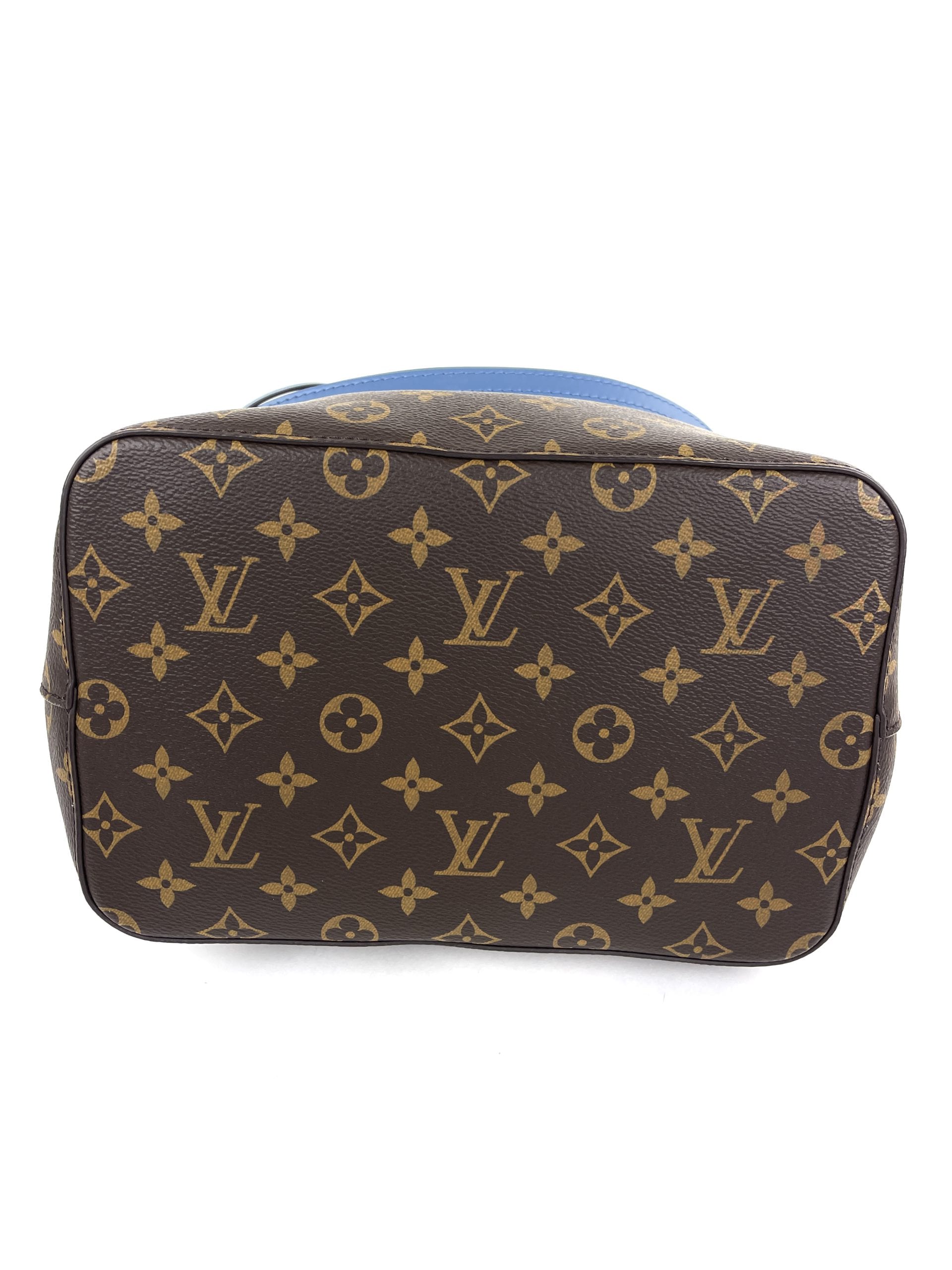 Louis Vuitton 2009 Monogram Neo Noe Handbag for Sale in Lake Worth
