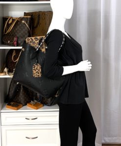Louis Vuitton Neverfull MM Wild at Heart Monogram Empreinte Leather