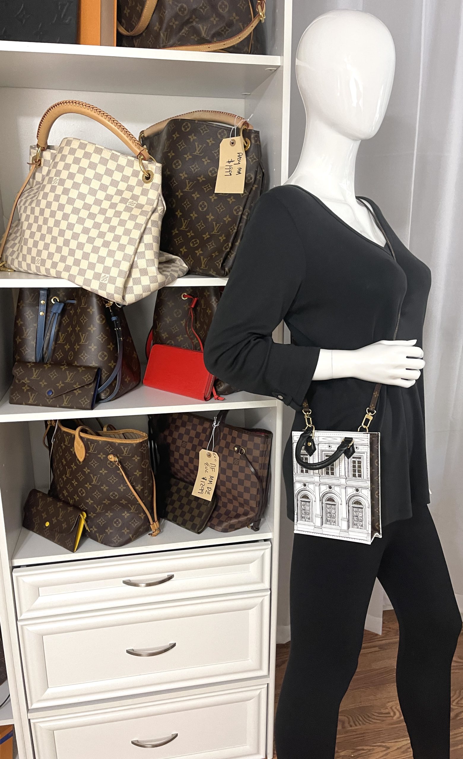 Louis Vuitton White, Black & Brown Monogram Coated Canvas And Printed  Calfskin Architettura Petit Sac Plat Gold Hardware, 2021 Available For  Immediate Sale At Sotheby's