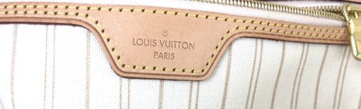 Louis Vuitton Damier Azur Neverfull MM 17