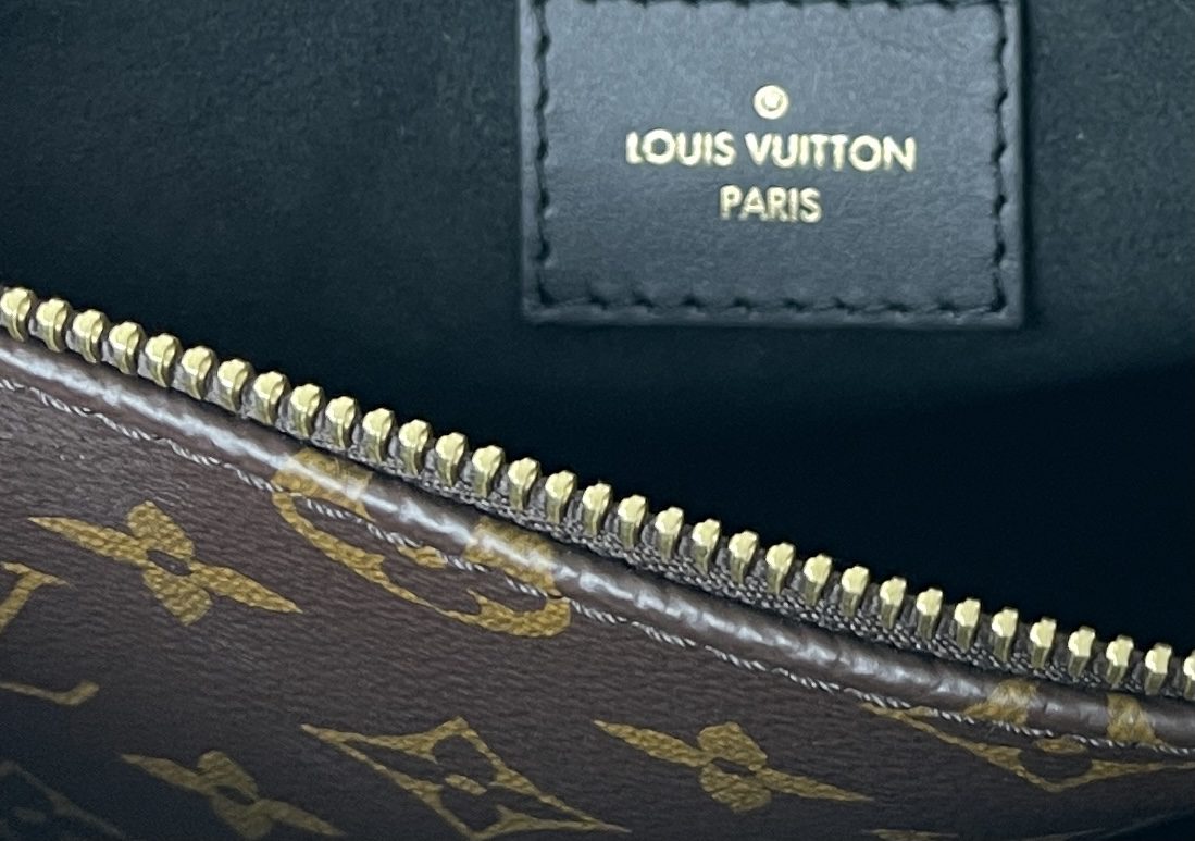 Louis Vuitton Monogram Flower Tote (SHG-Ray5uZ) – LuxeDH