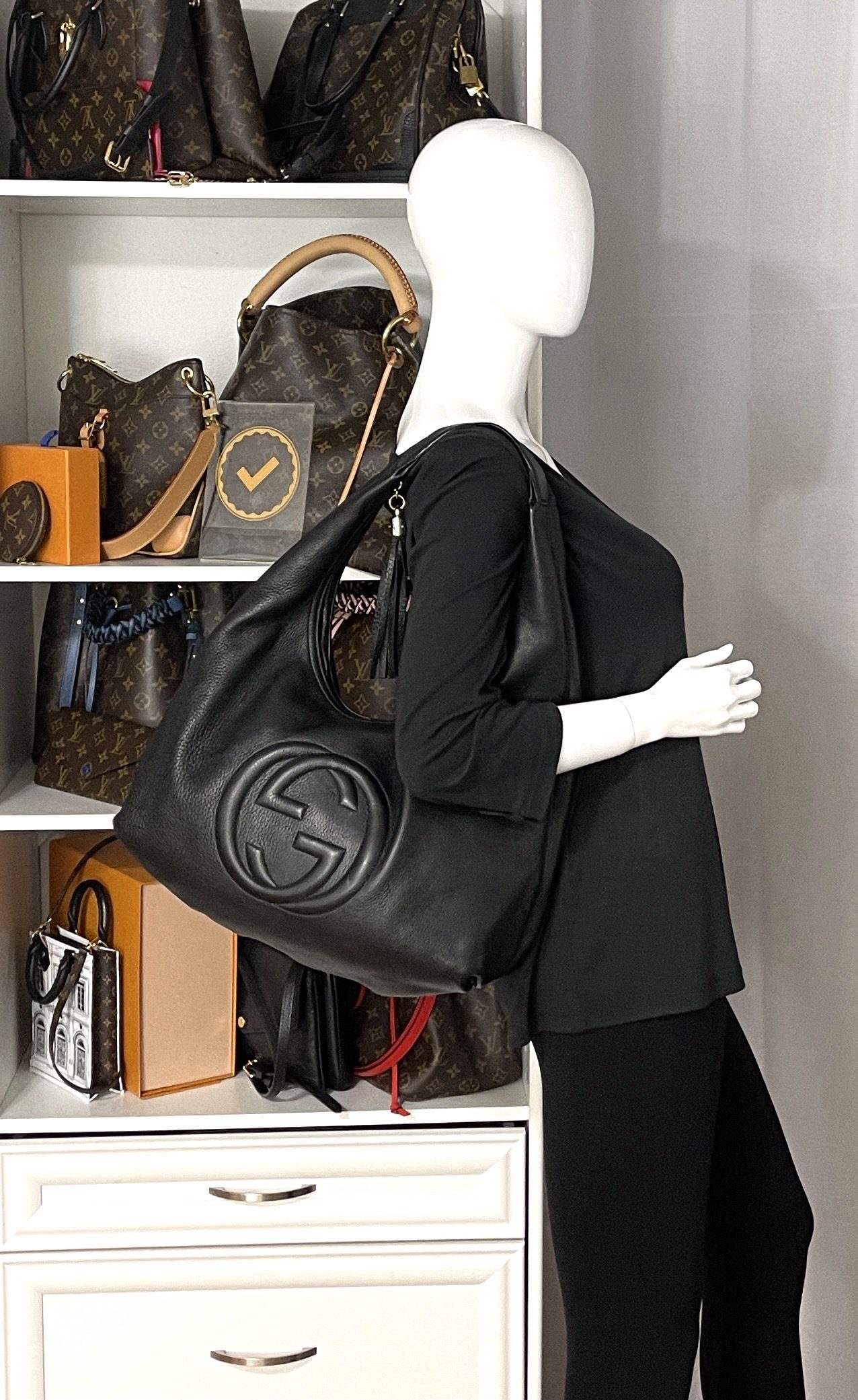 Gucci Soho Pebbled Leather Chain Medium Black Shoulder Bag - A World Of  Goods For You, LLC