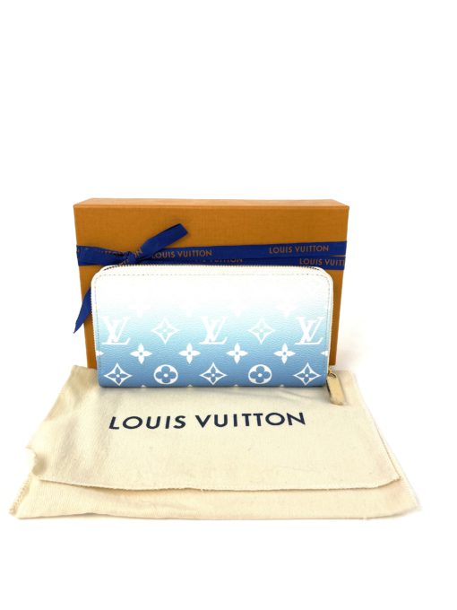 Louis Vuitton Monogram Giant By The Pool Zippy Wallet Bleu 3