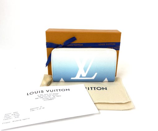 Louis Vuitton Monogram Giant By The Pool Zippy Wallet Bleu 2