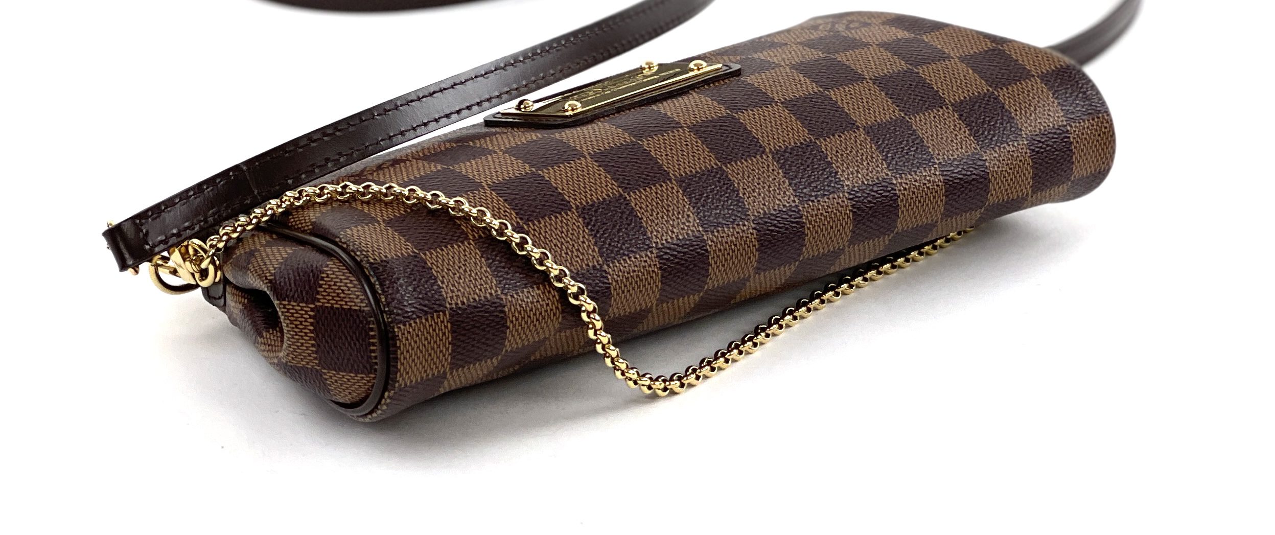 Louis Vuitton Eva Clutch in Damier Ebene Canvas❤, Gallery posted by Lexie
