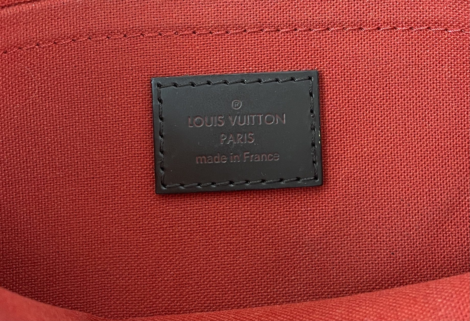 Favorite cloth crossbody bag Louis Vuitton Red in Cloth - 25093019