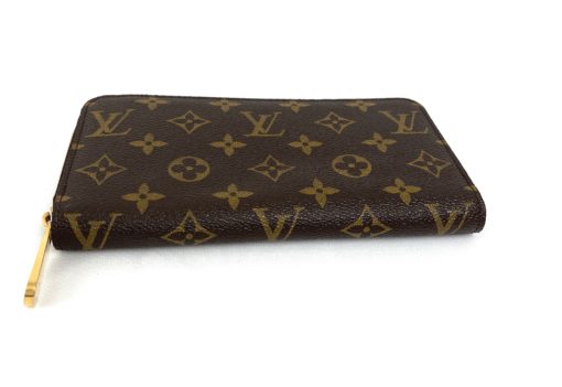 Louis Vuitton Monogram Zippy Wallet 9
