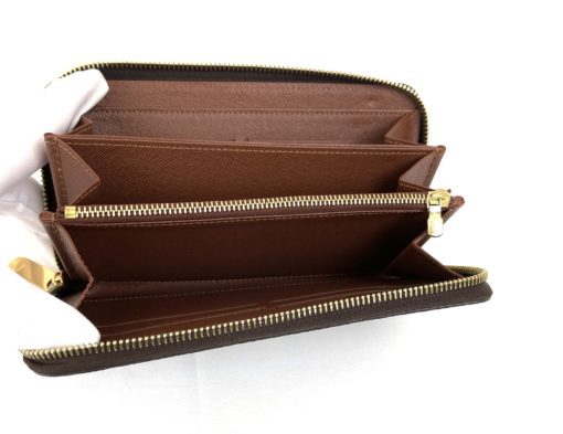 Louis Vuitton Monogram Zippy Wallet 17