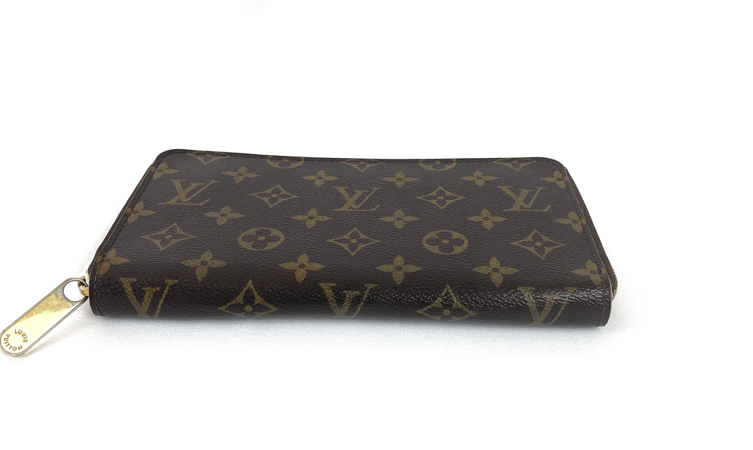 Louis Vuitton Monogram Canvas Zippy Organizer Wallet (SHF-22795) – LuxeDH