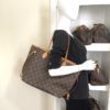 Louis Vuitton Monogram Neverfull MM 5