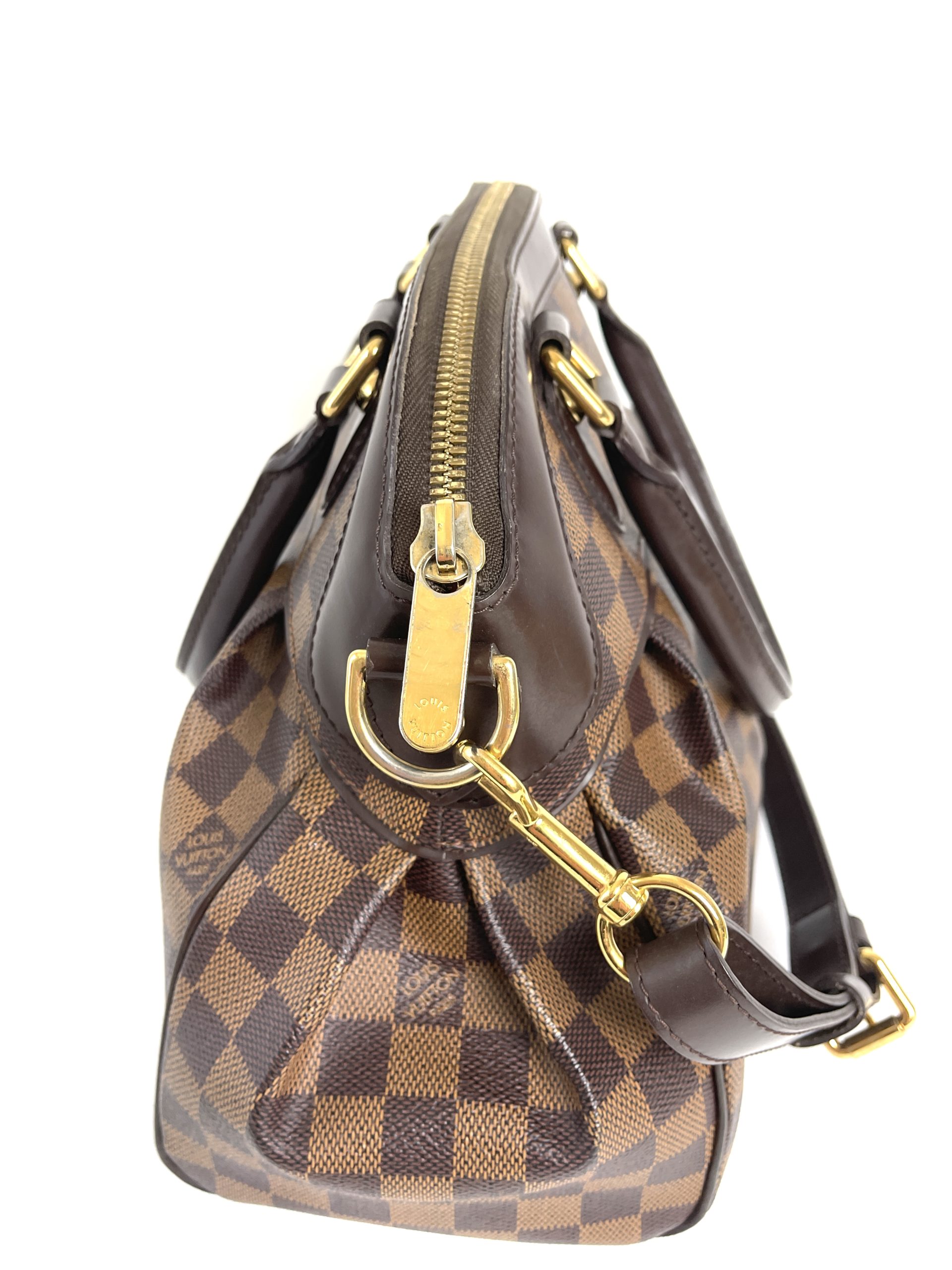 Louis Vuitton Damier Ebene Trevi PM Handbag – The Find