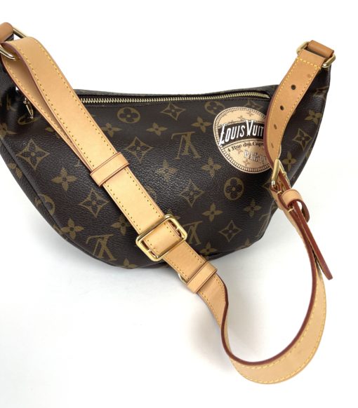 Louis Vuitton Monogram World Tour Bum Bag 38