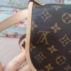 Louis Vuitton Monogram Saumur 30 Messenger 13