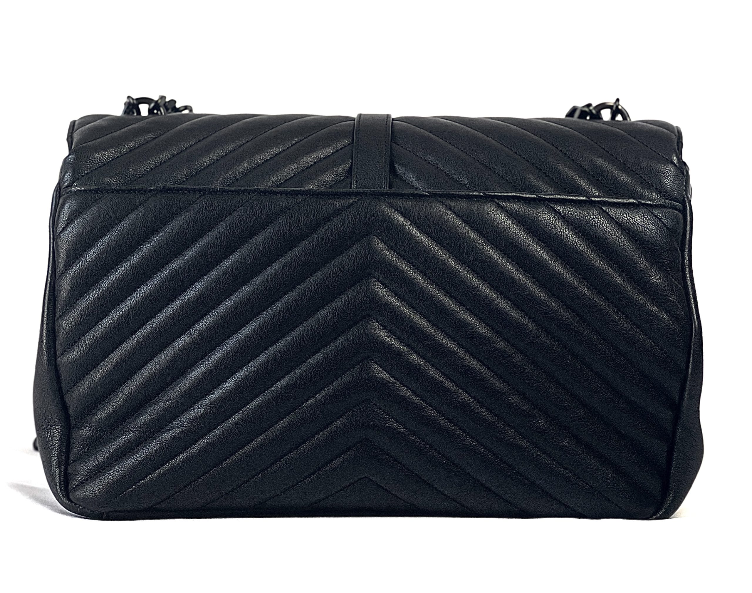 SAINT LAURENT: Toy Loulou bag in quilted leather - Black | SAINT LAURENT  mini bag 678401DV706 online at GIGLIO.COM
