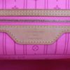 Louis Vuitton Roses Neverfull MM 17
