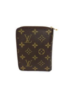 Louis Vuitton Zipped Passport Holder Wallet