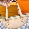 Louis Vuitton Damier Azur Siracusa GM 6