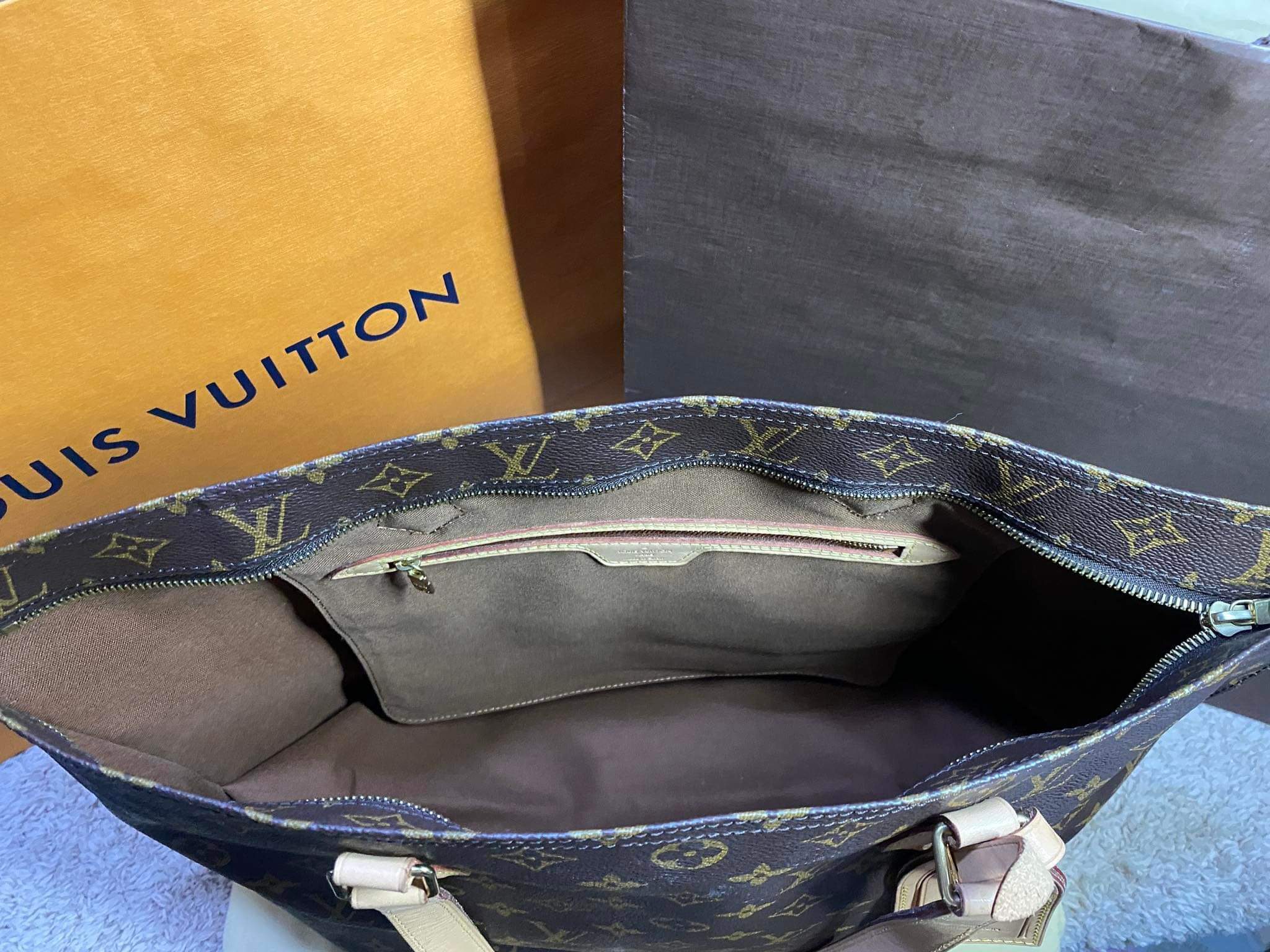 MILEAPOCLOSET on X: #Nnattawin is with Louis Vuitton's tote bag