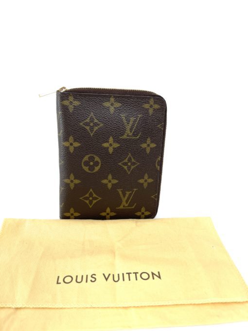 Louis Vuitton Zipped Passport Holder Wallet 2