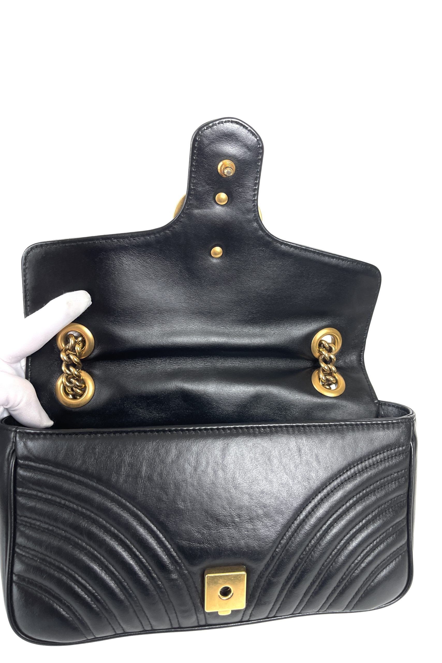 AUTHENTIC Gucci Black Calfskin Matelasse Large GG Marmont Shoulder Bag –  Jj's Closet, LLC