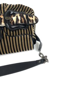 Fendi Borsa Stripe Print Pony Hair Black Patent Leather Shoulder Bag strap