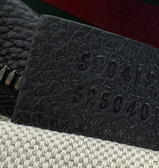 GUCCI Black Grained Calfskin Logo Belt Bag