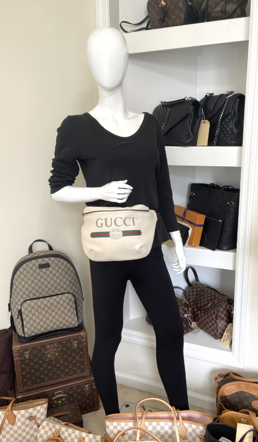 Gucci Grained Calfskin Large Logo Belt Bag Off White