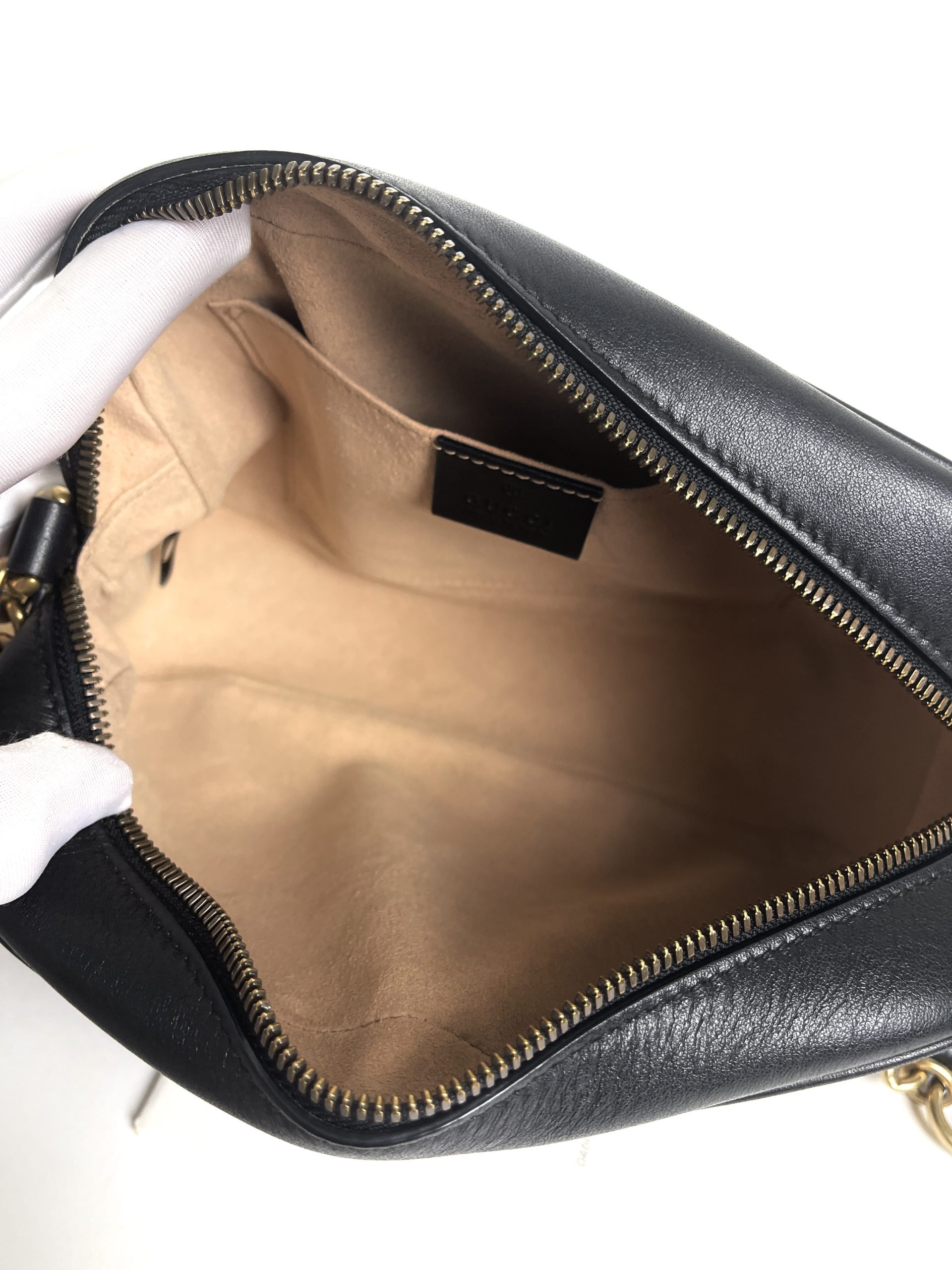 Gucci GG Marmont Matelassé Chevron Leather Shoulder Bag in Brown
