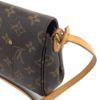 Louis Vuitton Favorite MM Monogram Crossbody 29