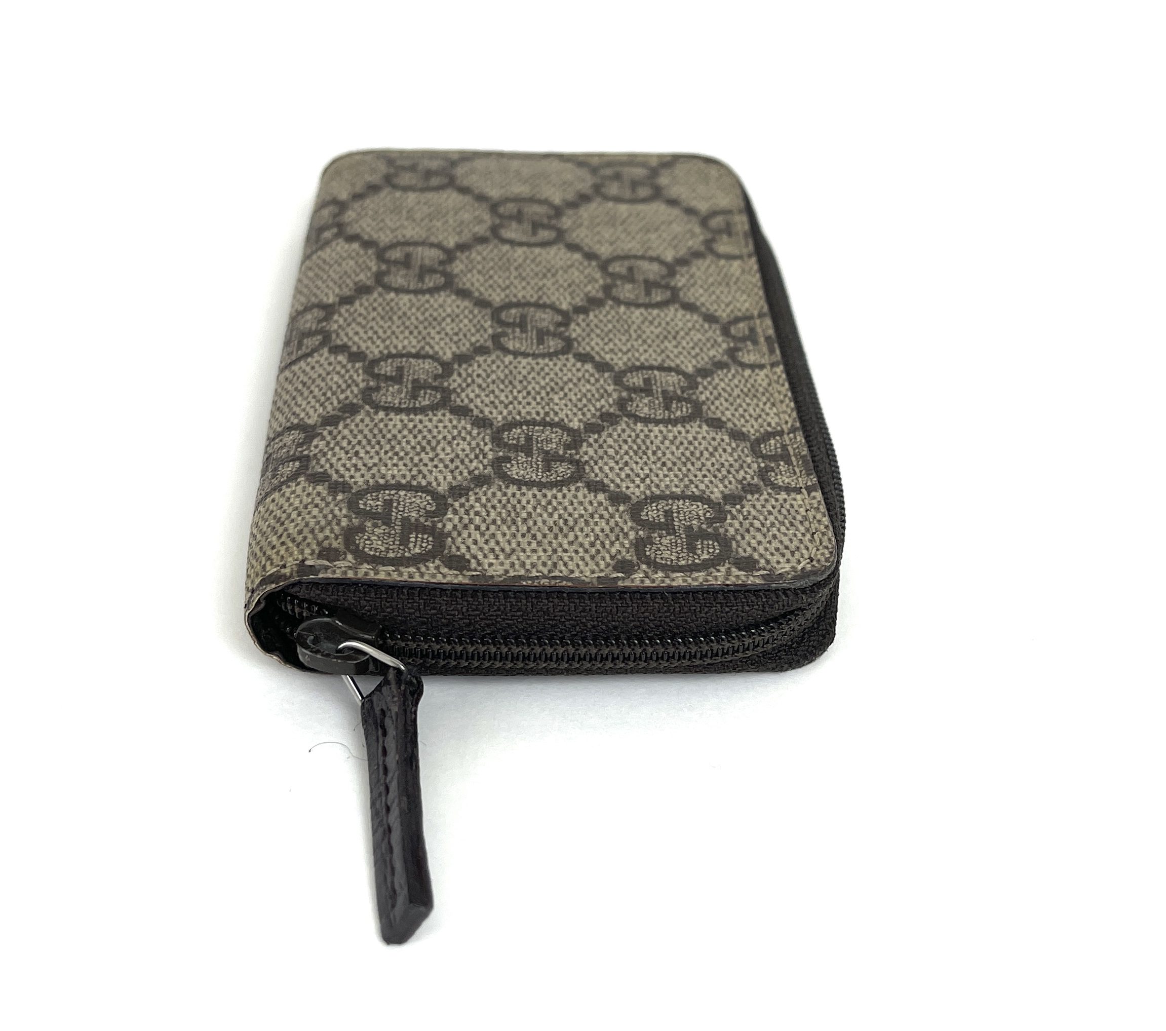 Gucci Bifold Wallet GG Supreme Web Black in Coated Canvas - US
