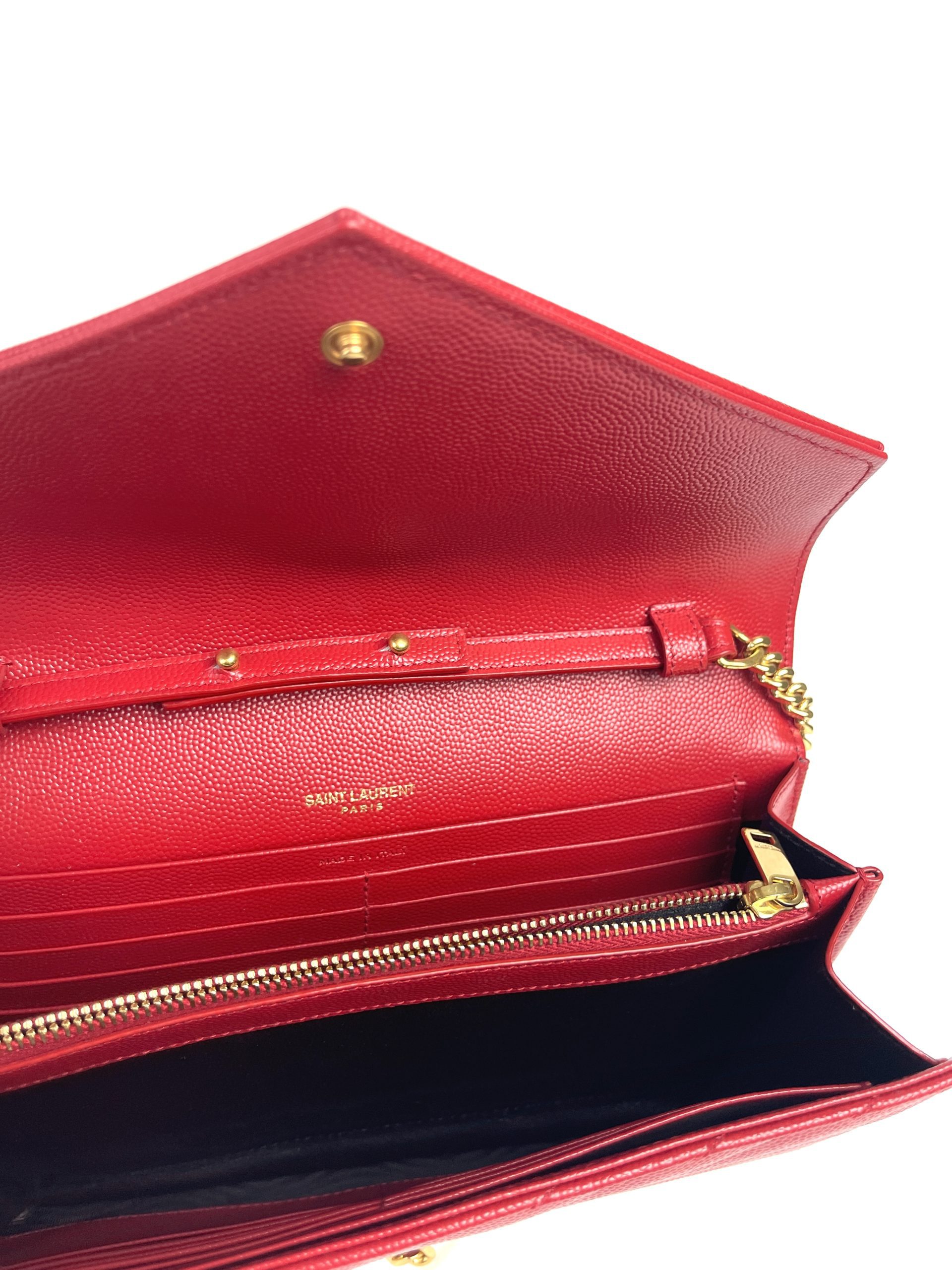 Saint Laurent Monogram Chain Wallet Grain de Poudre Leather Red Bag 37 –  Queen Bee of Beverly Hills