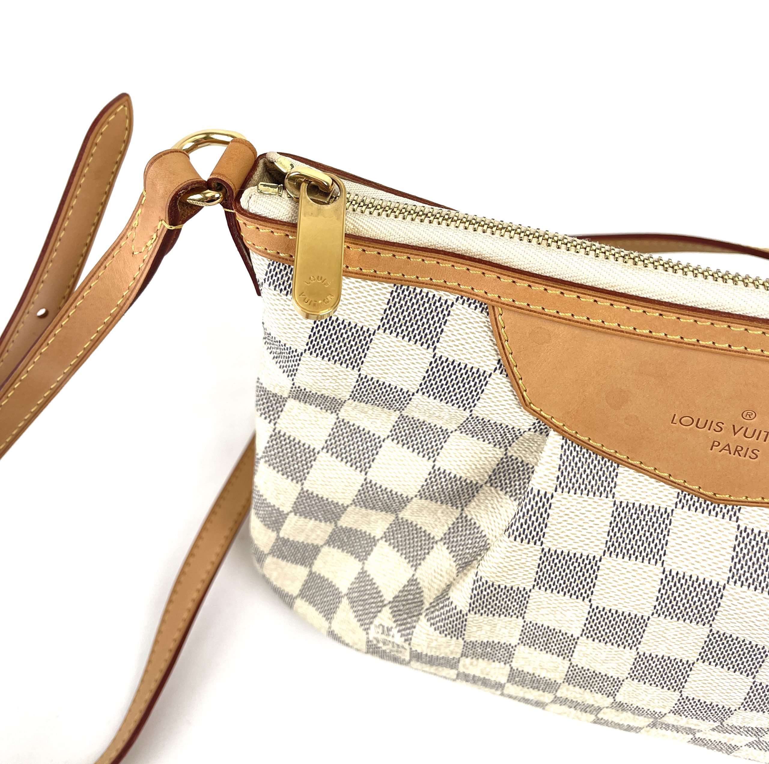 Louis Vuitton Siracusa PM Crossbody Damier Azur Leather Purse Handbag –  brandedmoda