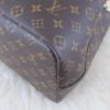 Louis Vuitton Monogram Neo Noe Saffron 17
