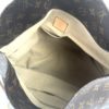 Louis Vuitton Monogram Artsy MM 2010 9