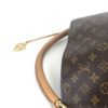 Louis Vuitton Monogram Artsy MM 2010 24