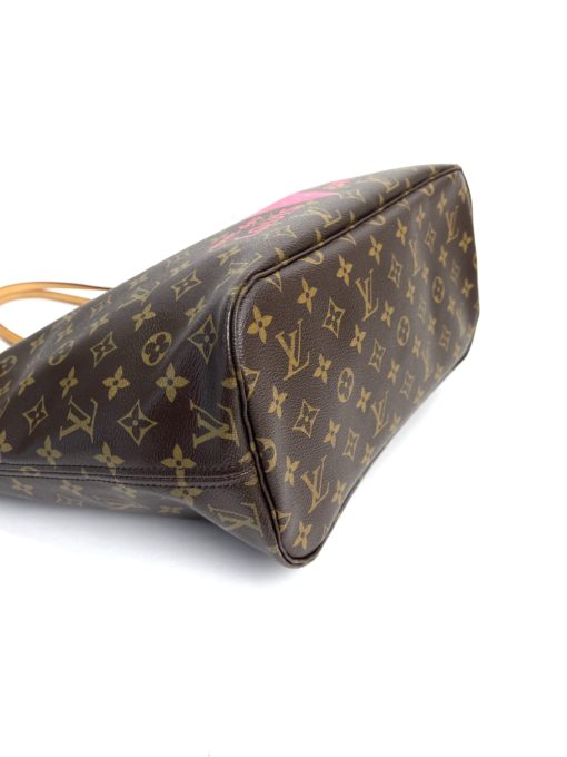 Louis Vuitton Neverfull MM Grenade V Tote 22