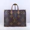 Louis Vuitton Favorite MM Monogram Crossbody 32