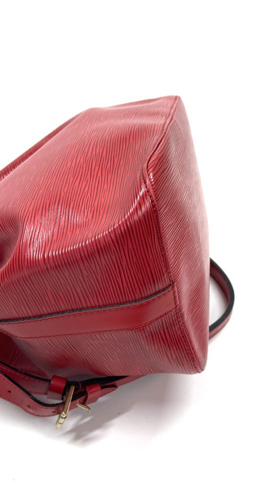 Louis Vuitton Epi Petit Noe Castillan Red Shoulder Bag 23