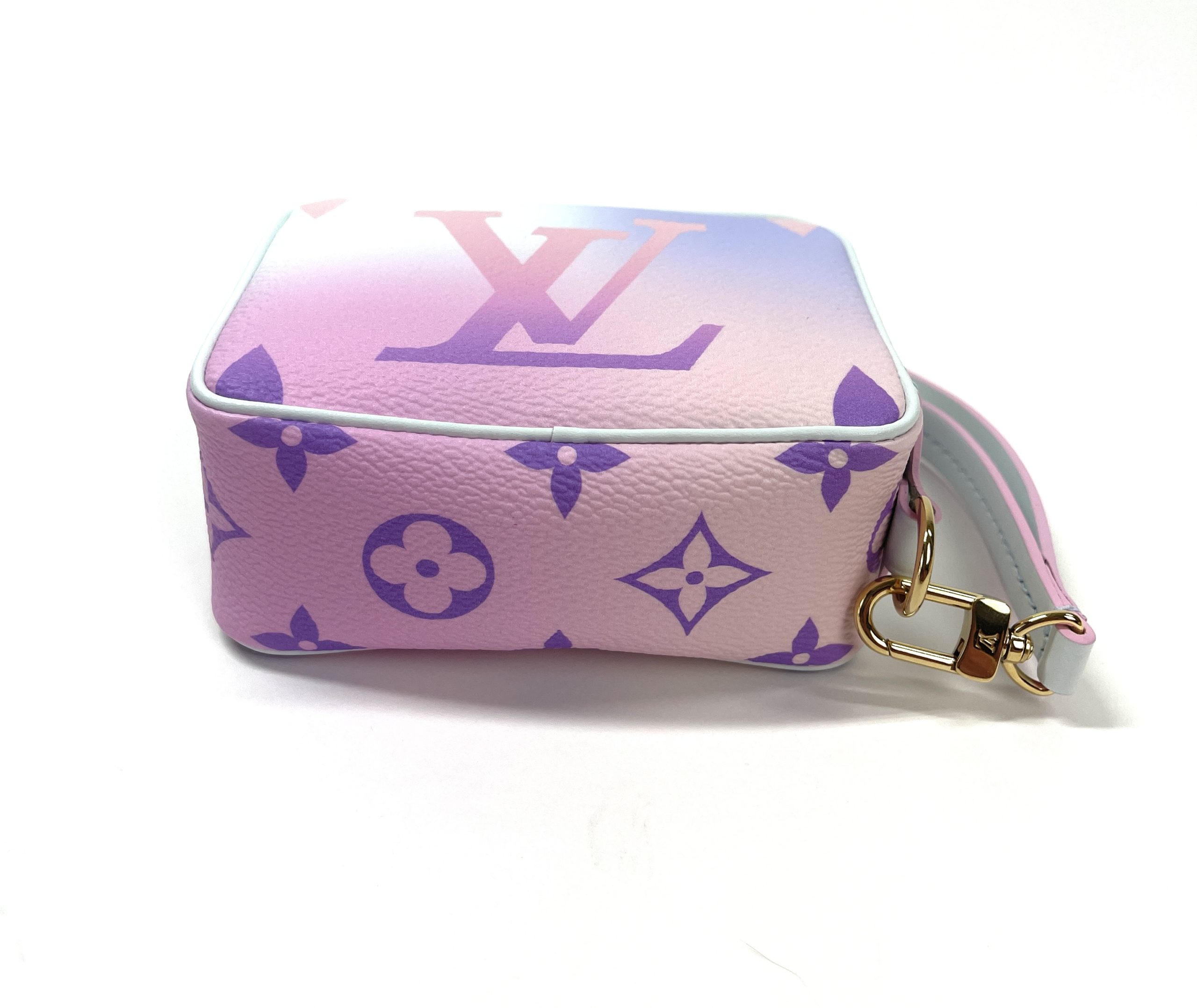 Louis Vuitton Spring In The City Sunrise Pastel Zippy Coin Wallet - A World  Of Goods For You, LLC