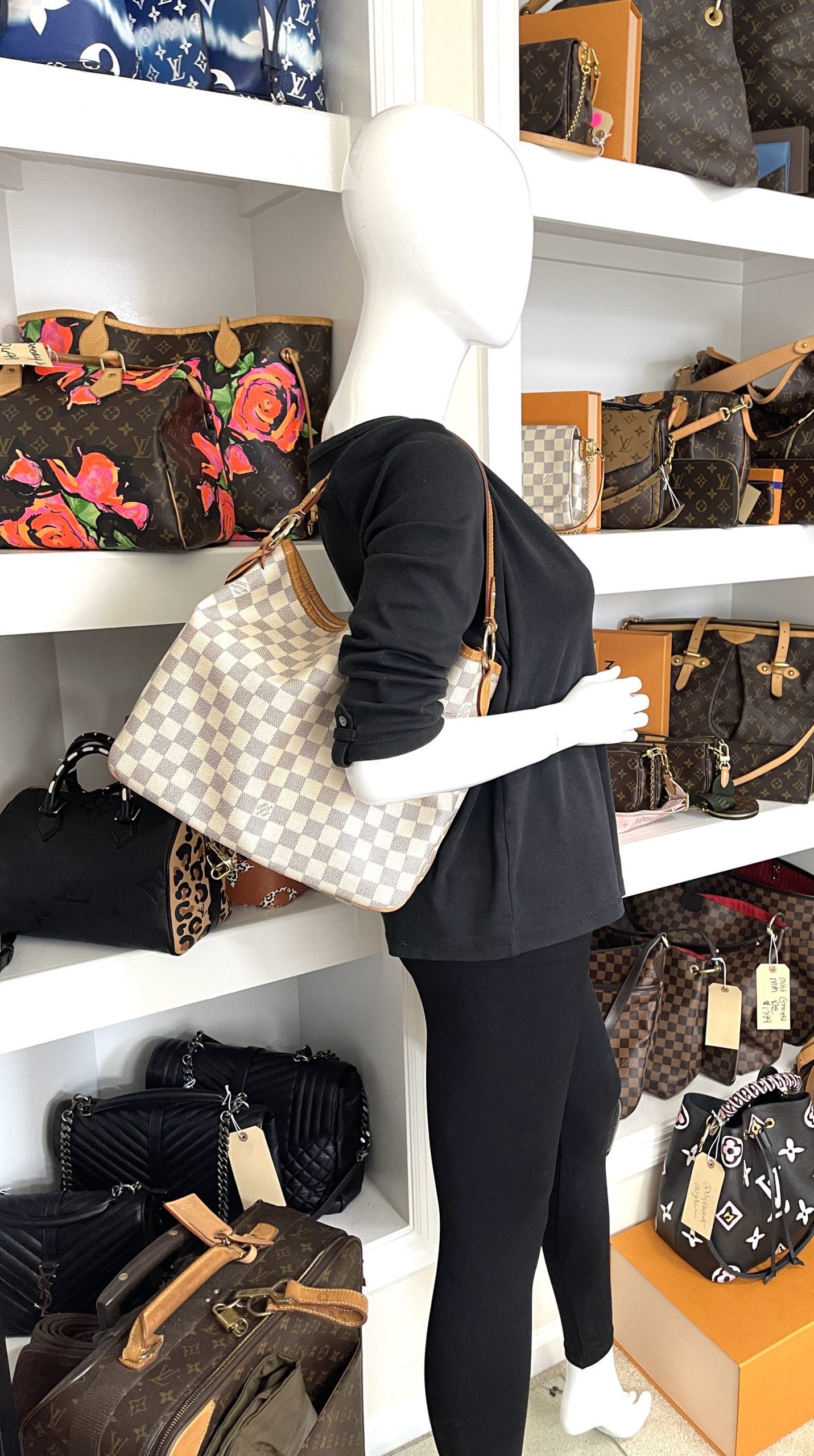 Louis Vuitton Rose Ballerine Damier Azur NeoNoe Bag - Yoogi's Closet
