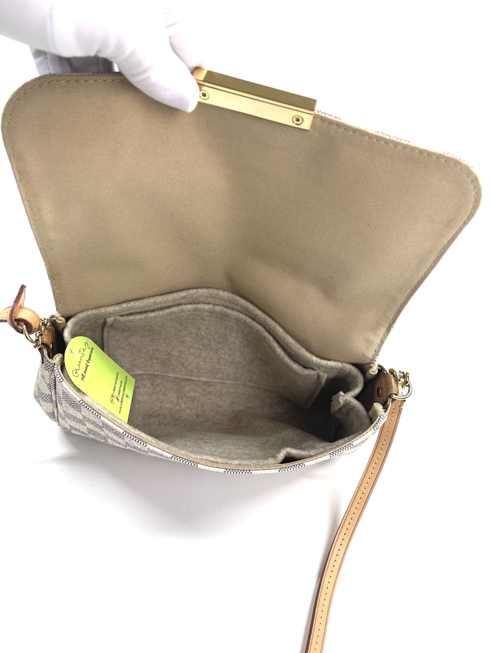 🚫SOLD🚫 Louis Vuitton Favorite MM Damier Azur Clutch Bag (DU1127