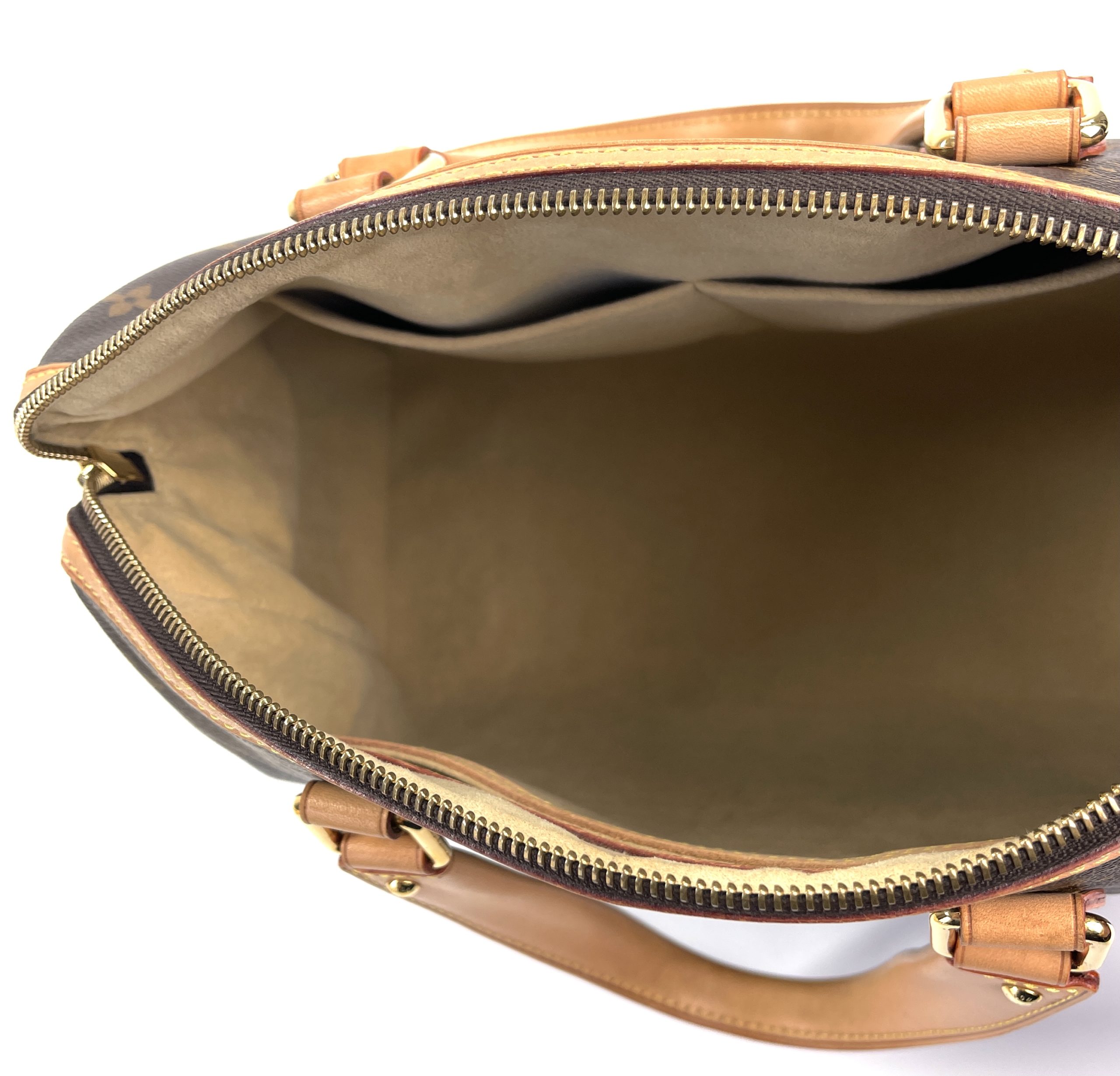 Louis Vuitton // Brown Monogram Retiro PM Bag – VSP Consignment