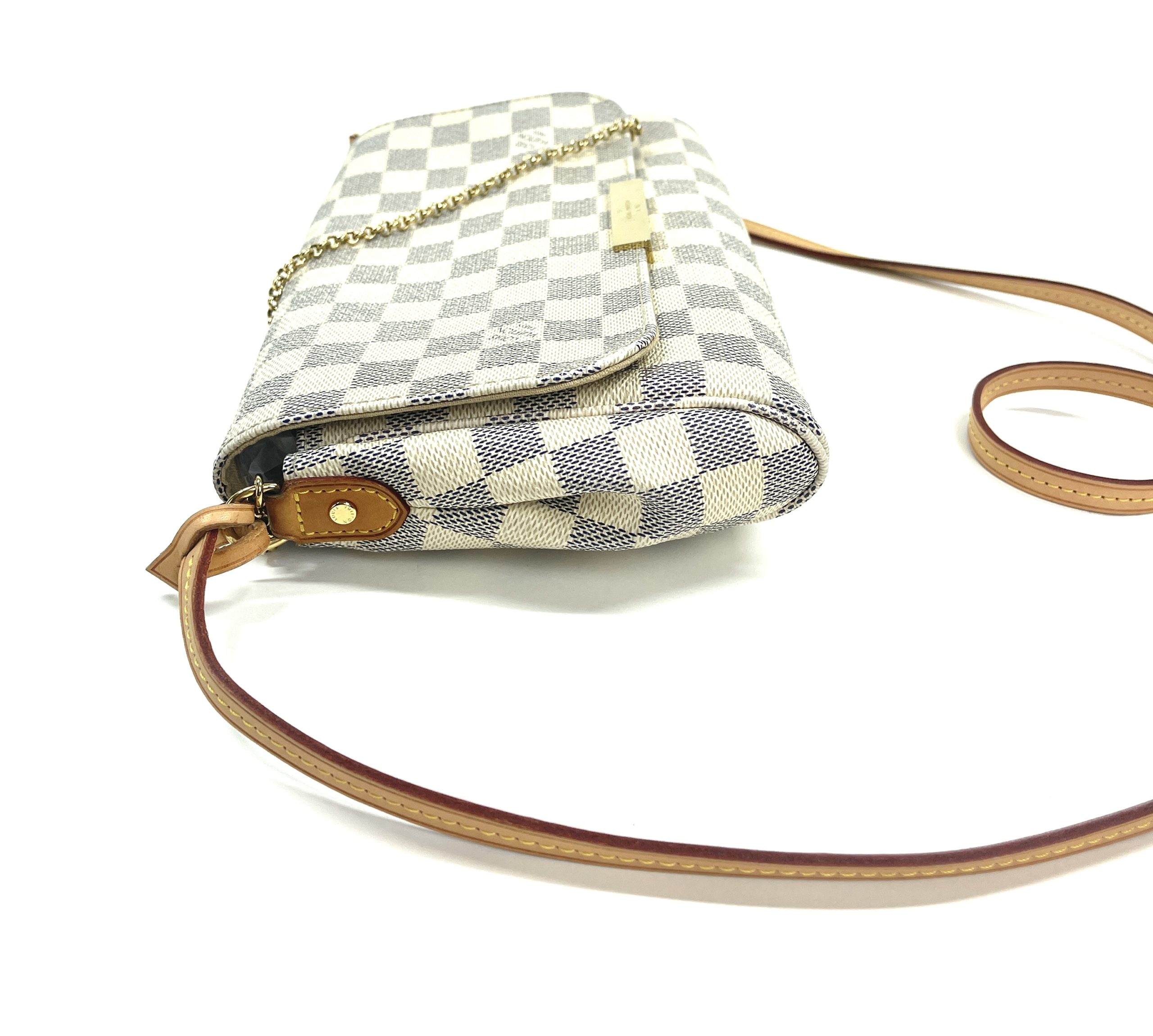 Louis Vuitton Damier Azur Favorite MM Shoulder Bag (SHF-20306