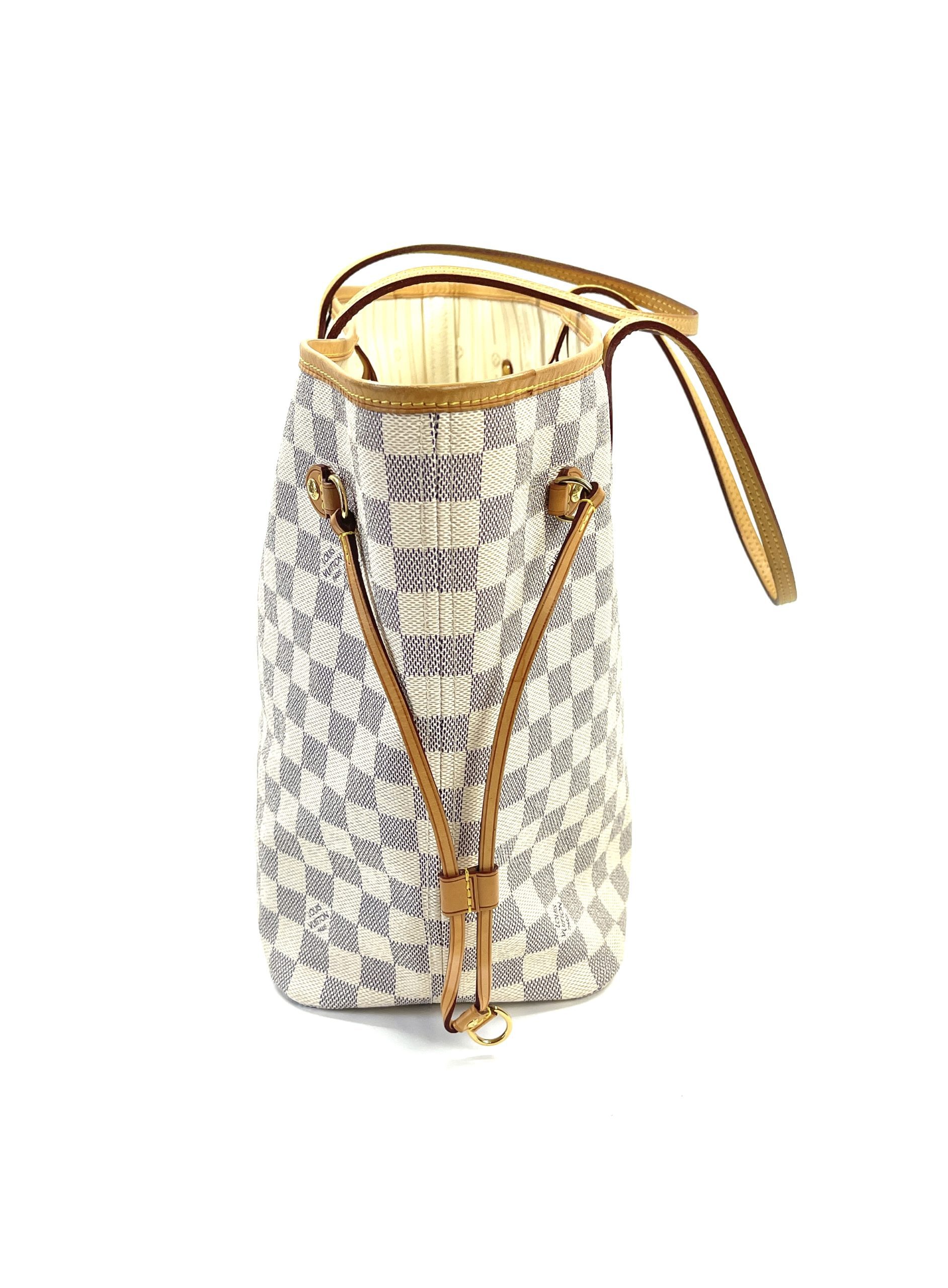 Louis Vuitton Damier Azur Neverfull MM w/ Pouch - White Totes, Handbags -  LOU771108